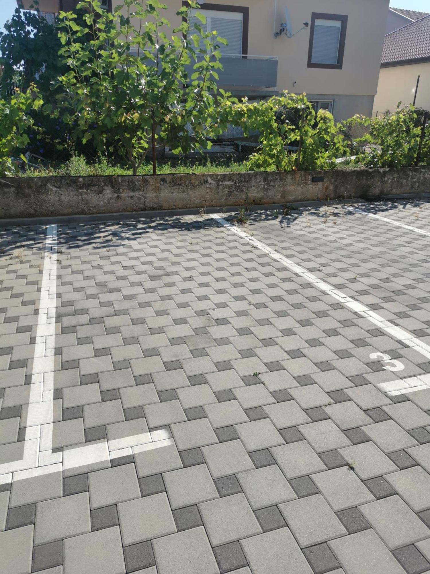 Korina Apartment - Free Private Parking ザダル エクステリア 写真