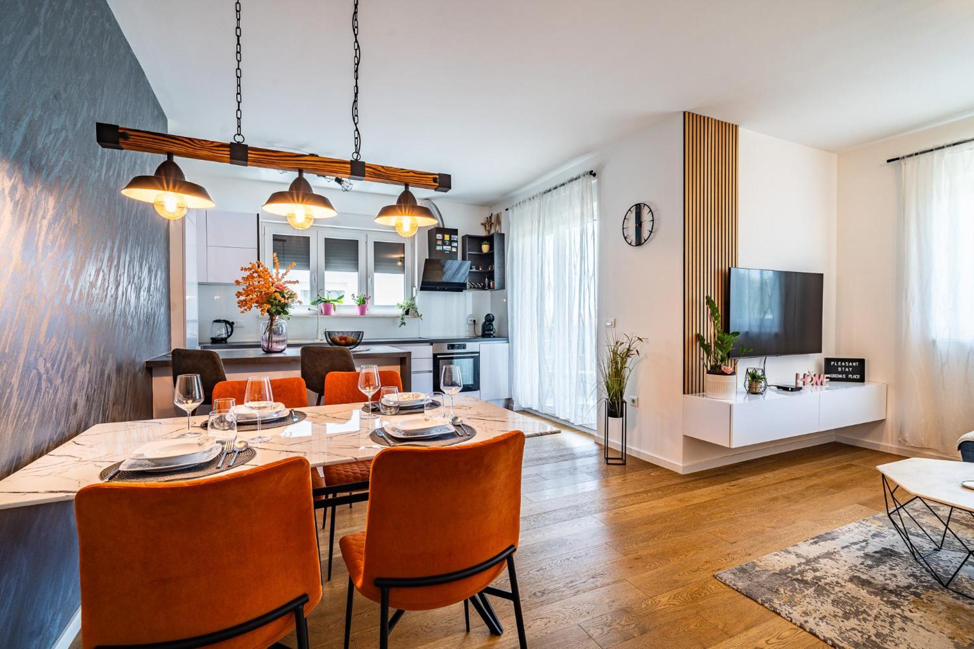 Korina Apartment - Free Private Parking ザダル エクステリア 写真