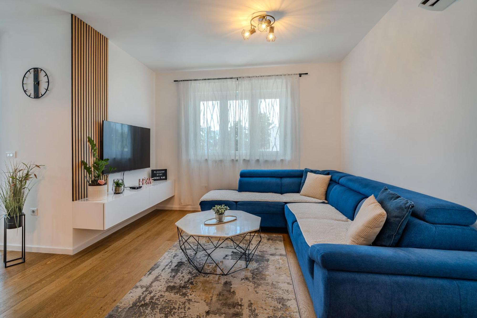 Korina Apartment - Free Private Parking ザダル エクステリア 写真